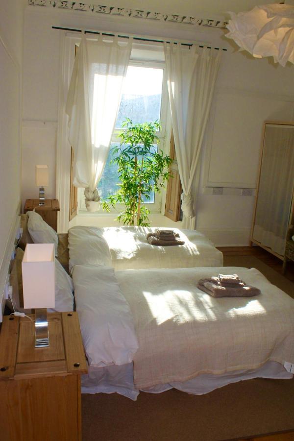 אדינבורו Lothian Road - Castle View Apartment מראה חיצוני תמונה