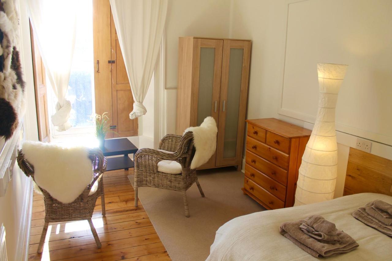 אדינבורו Lothian Road - Castle View Apartment מראה חיצוני תמונה