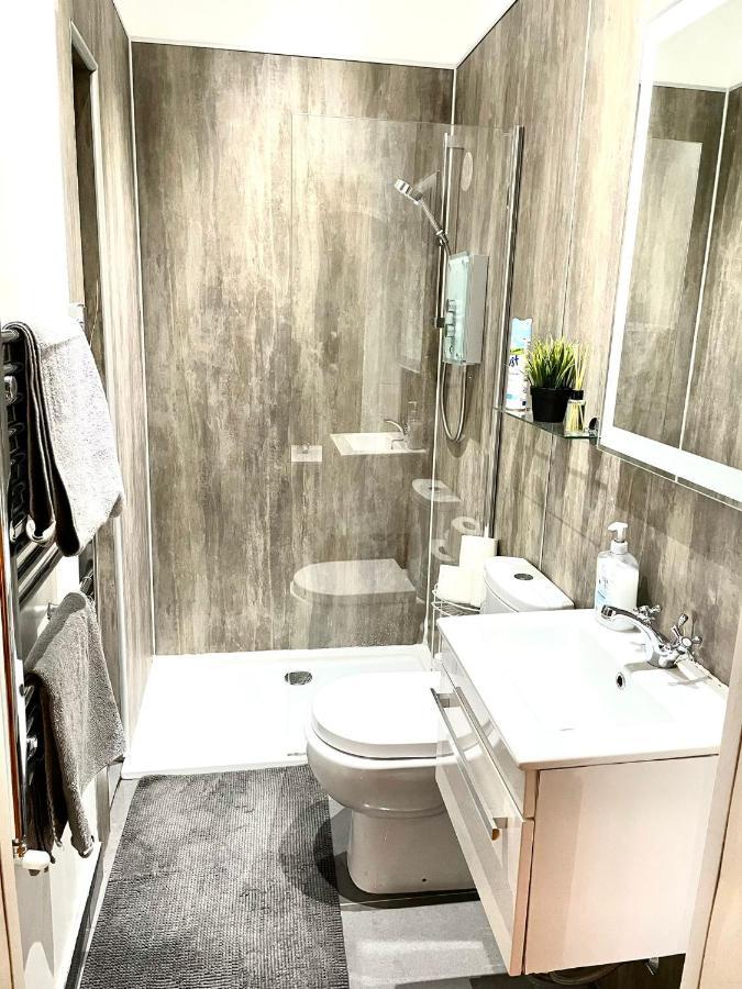 אדינבורו Lothian Road - Castle View Apartment מראה חיצוני תמונה
